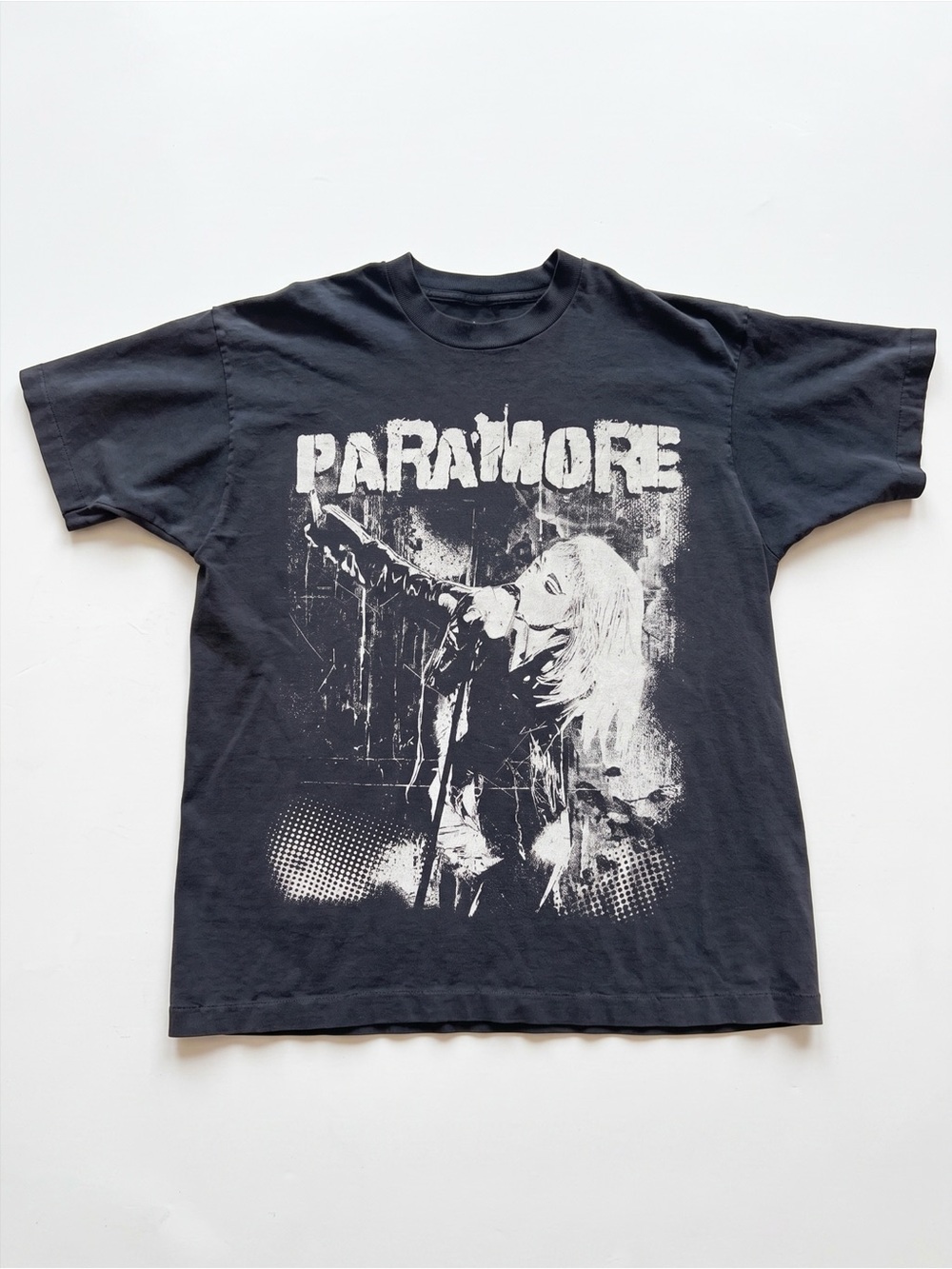 Paramore Unisex Graphic Band Tee Emo Pop Punk Grunge Black